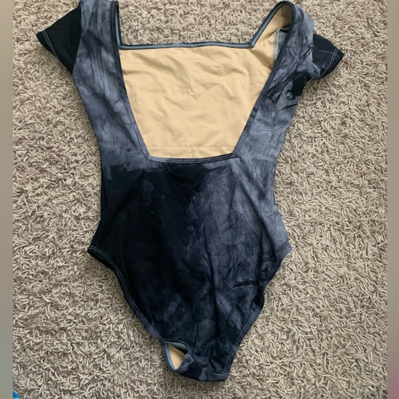 Black and gray dance leotard - Picture 2 of 2